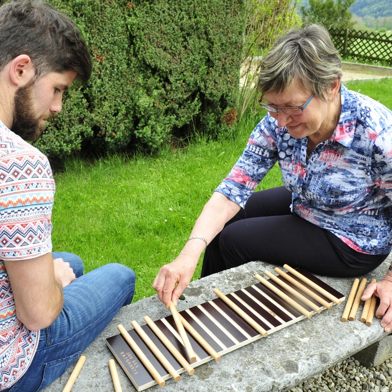 Petits bâtons de bois pour loisirs créatifs jeux