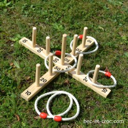 Lancer d'anneau, jeu en bois de kermesse