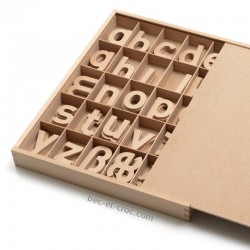 Coffret de lettres en bois caractères minuscules (H 6 cm)