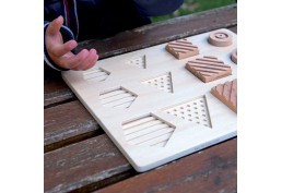 Encastr' tactile, jeu tactile d'encastrement en bois pour personnes mal voyantes