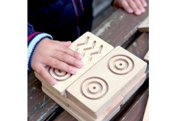 Grands Dominos tactiles (12 cm) en bois
