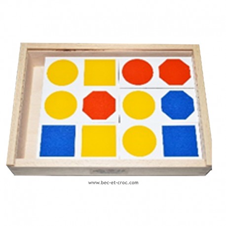 Coffret dominos 3 couleurs 3 formes Coffret dominos 3 couleurs 3 formes