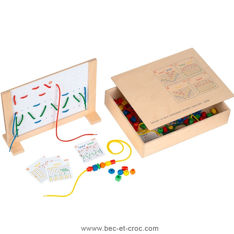 Goula - Jeu De Laçage Montessori - 4 Animaux En Carton, Laces Colorés Et Perles En Bois, Motricité Fine Dès 3 Ans