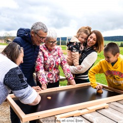 Table à glisser / jeu de palet 2 en 1