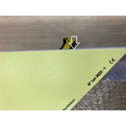 Tangram XXL en bois laqué jaune DEUXIEME CHOIX